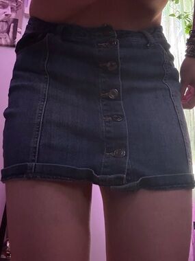 High-Waist Button-Front Denim Skirt - Blue